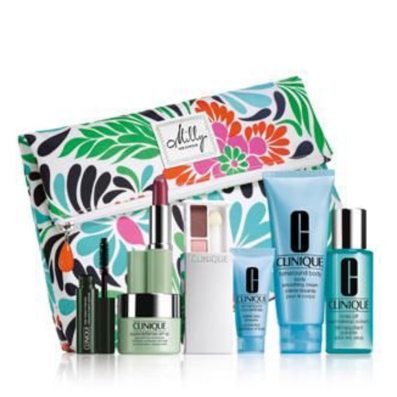 Milly Handbags - Milly for Clinique Cosmetic Travel Bag NWOT
